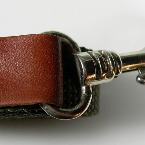 Waterproof reinforced dog leash with metal hook