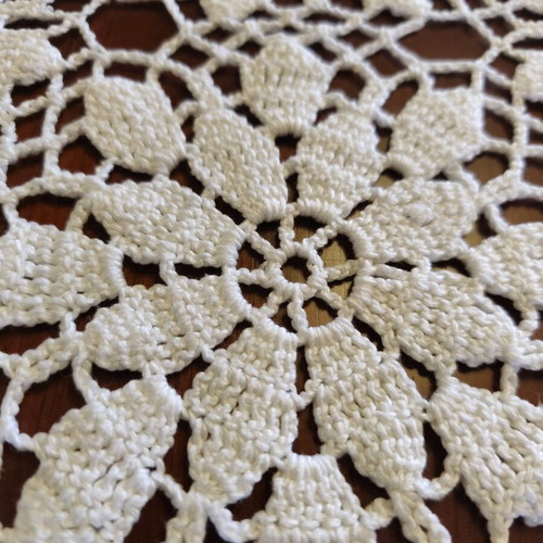 Handmade round tablecloth 185 cm like new