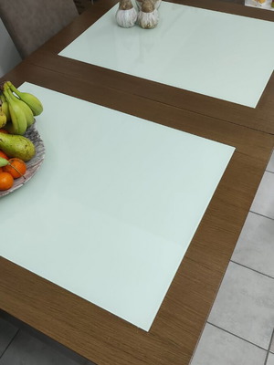 Dining table like new with extendable top 1.60x1 to 2.45x1 m