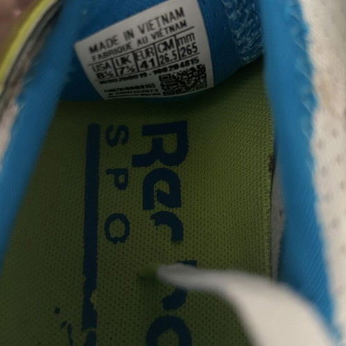 Reebok tennis shoes like new, colorful, size 41