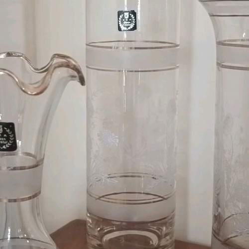 Vintage crystal vases collection with carved design and gold detail, like new, 5 pieces