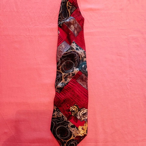 Brandi vintage tie 100% silk like new