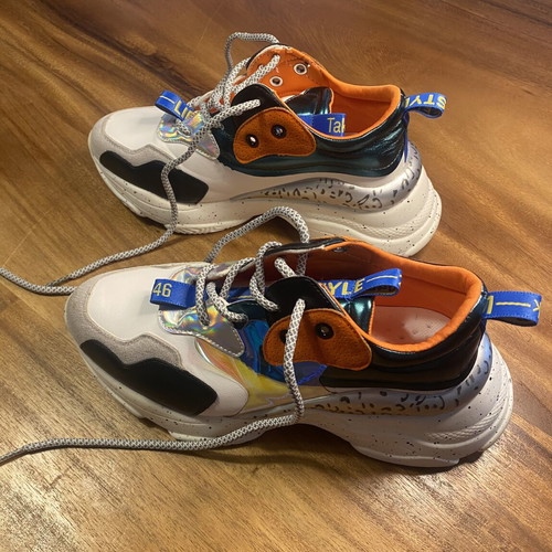 Renato Garini Multicolor Sneakers size 39 like new, narrow fit for 38
