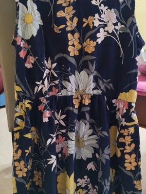 GAP summer dress new with back opening and elastic waist