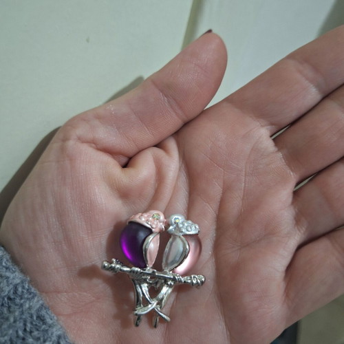 Vintage lovebirds brooch pin used, pink and silver