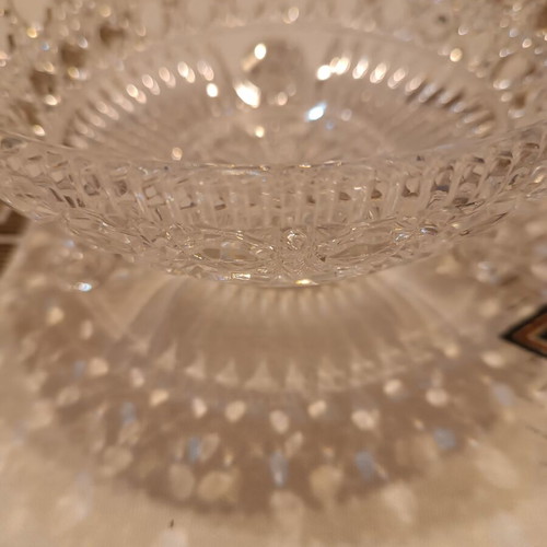 Glass vintage fondue bowl like new with embossed designs