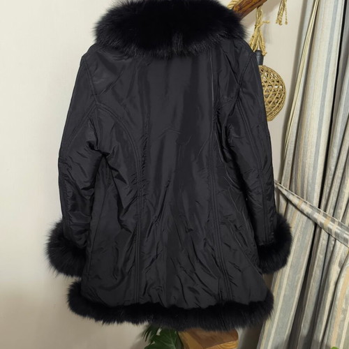 CLEARANCE SHIPPING UP TO 7/8!!! Half coat with real fox fur!!!!