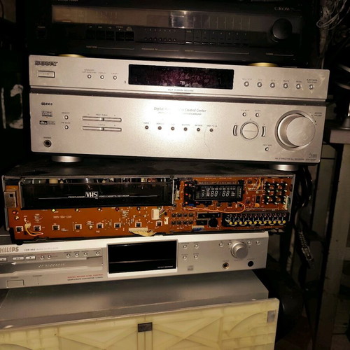 Hi-fi, VHS, FM radio and Sony home cinema used, parts package