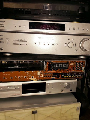 Hi-fi, VHS, FM radio and Sony home cinema used, parts package