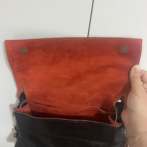 Francesco Biasia leather shoulder bag used, vintage Y2K, brown and orange suede interior