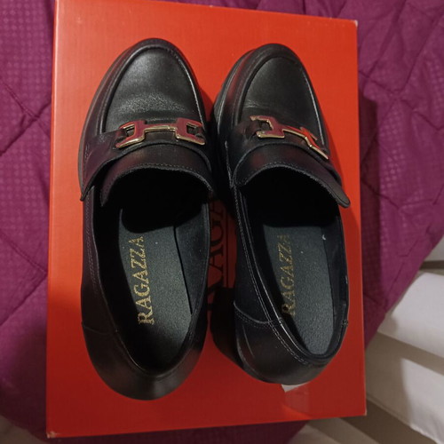 Ragazza leather pumps like new No36 black