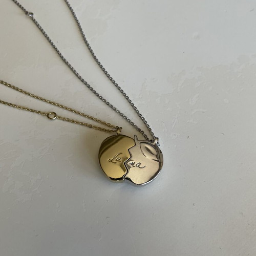 Nina Ricci collectible double necklace Nina & Luna, like new
