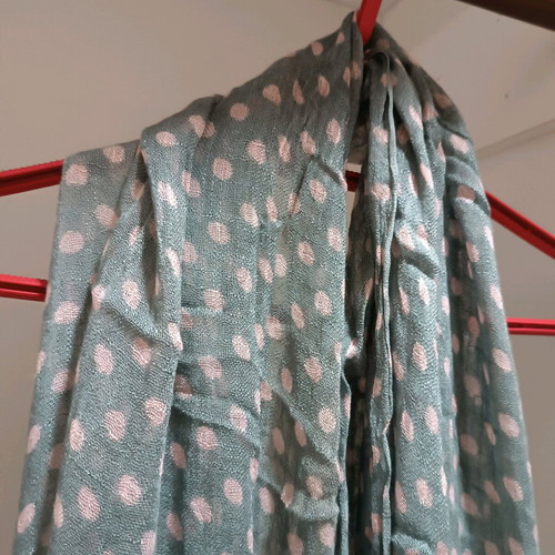Scarf like new