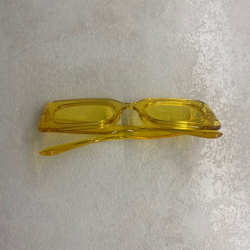 Sunglasses like new, yellow, modern design