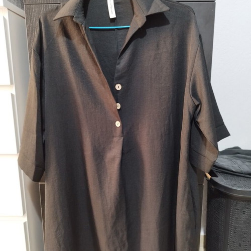 Blouse dress black, like new, sizes L and XL