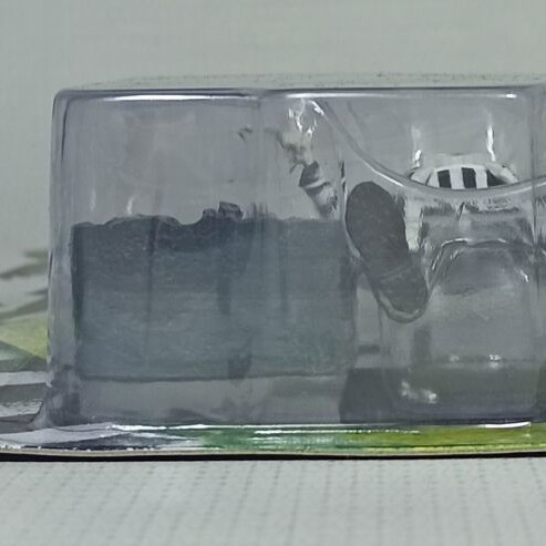 Beetlejuice 5 Points 3.75" action figure new, striped suit