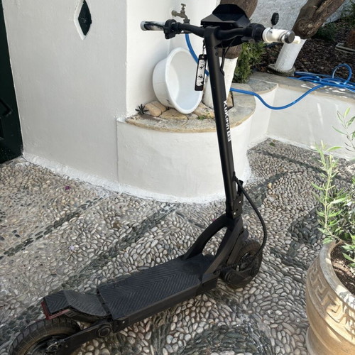 Kukirin G3 electric scooter
