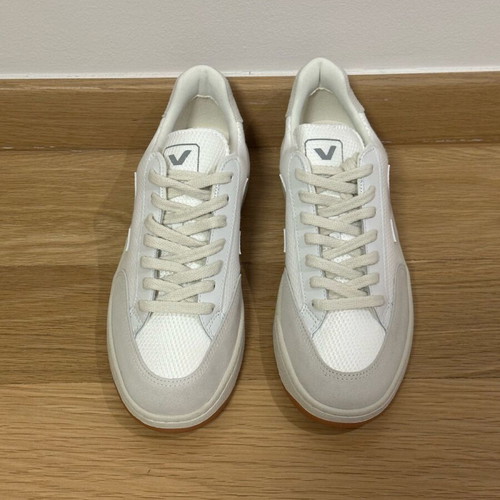 Veja V-12 B-Mesh white sneakers new, size 40
