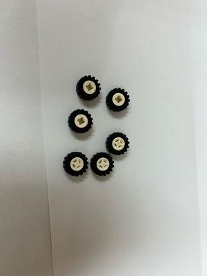 Lego τροχοί 8mm πακέτο 6 μεταχειρισμένοι