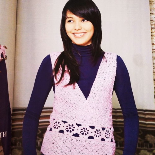 Knitting magazine Sandra 4 new