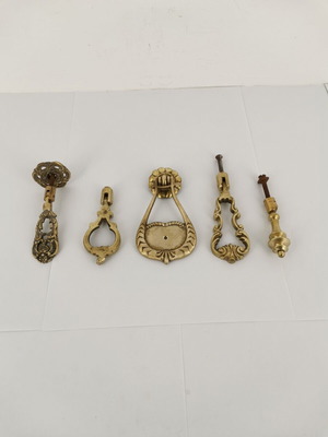 Πόμολα μπρούτζινα μεταχειρισμένα, εποχής 1960, διάφορα σχέδια