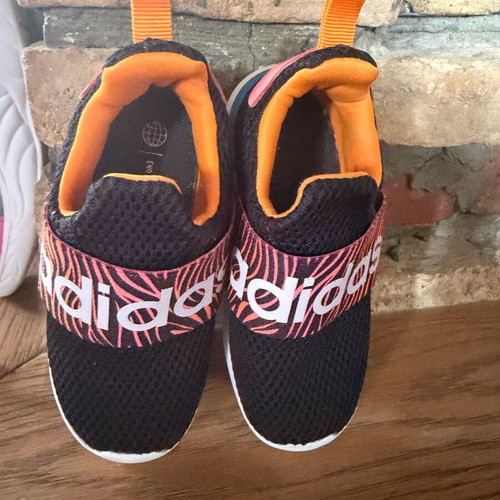Adidas Lite Racer Adapt 4.0 children's shoes size 24 like new, black