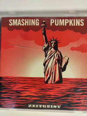 Smashing Pumpkins Zeitgeist CD 2007 like new, rock