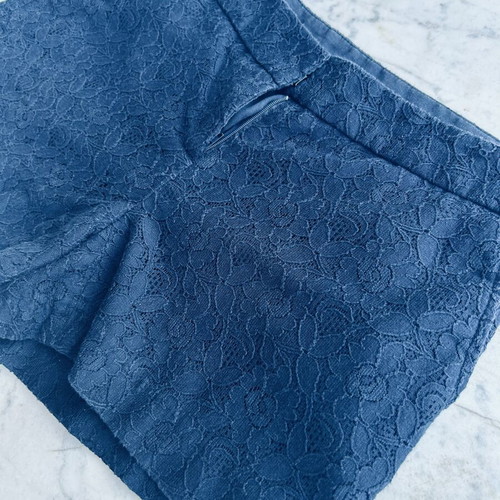 Shorts with cotton lace like new, blue, size XS