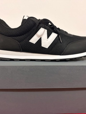 New Balance 400 new, size 47.5, black
