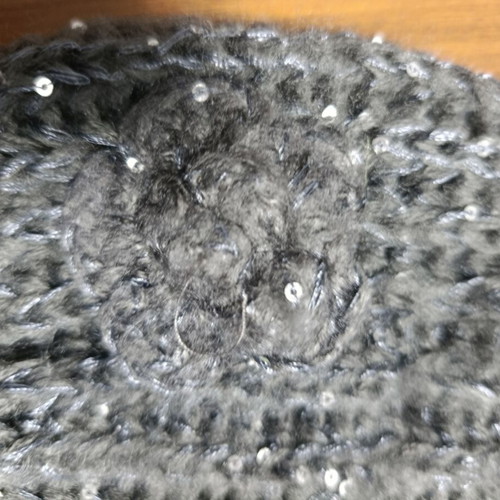 Woolen women's hat gray like new