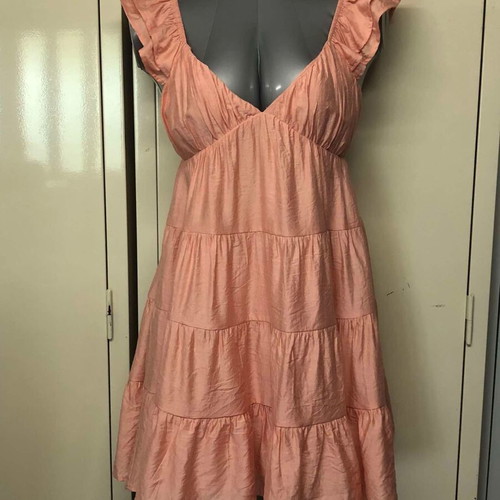 Mine dress like new, size S/M