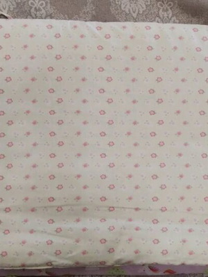 Nef double-sided crib bumper like new