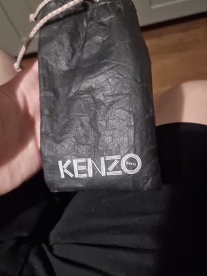 Kenzo glasses case like new with box