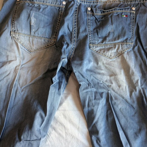 Men's denim bermuda shorts new, size 36, blue