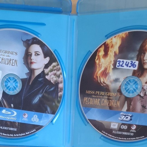 Miss Peregrine's Home for Peculiar Children Blu-ray 3D set used with Greek and Bulgarian subtitles