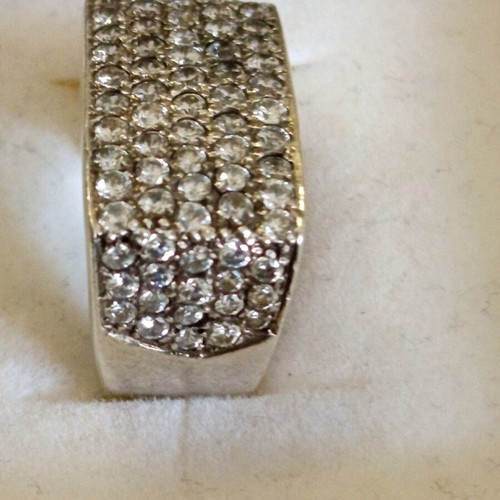 Women's silver 925 ring used with zircon stones