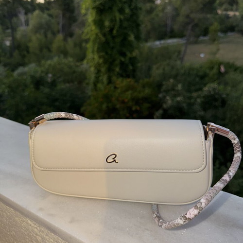 Axel shoulder bag beige like new with leather strap
