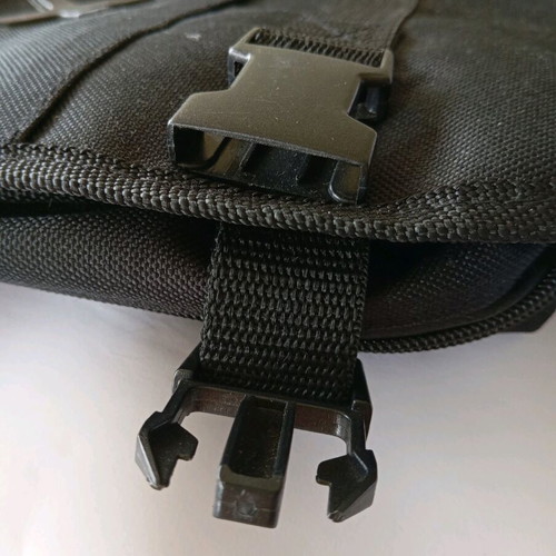 Laptop shoulder bag like new, black