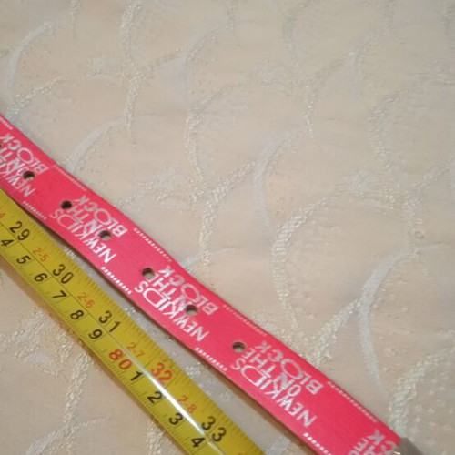 Kids belt used, size 90, red