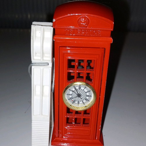 Clock fully functional