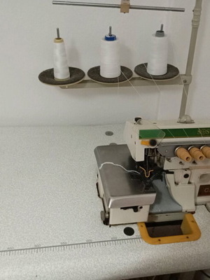 Professional cutting sewing machine used, in good condition