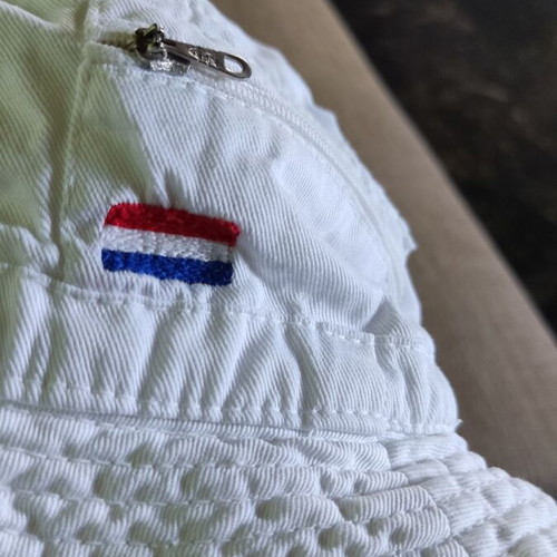 Women's white cotton hat with pockets used