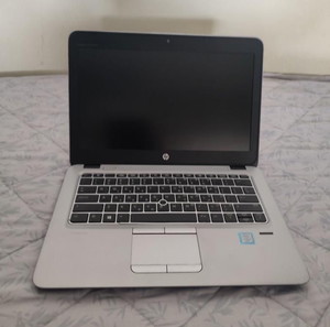 Laptop HP EliteBook 820 G3, i7 - 6500 U, 16 GB, 256 GB ssd, Win 10 Pro GR