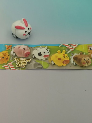 Wacky Animal Races Collectible Pull Back White Bunny Toy like new