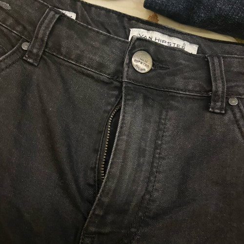 Men's pants and shorts pack like new, 3 pieces