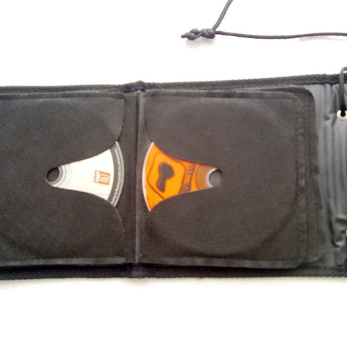 Portable CD case for 10 discs