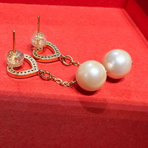 Baroque Pearl Heart Earrings 14K Gold Filled, new, hypoallergenic