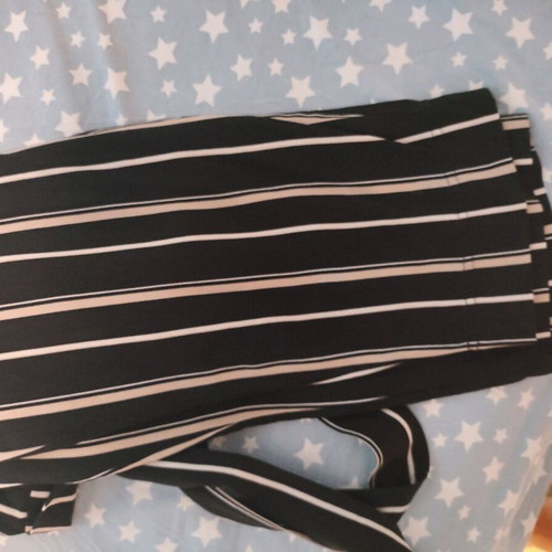 H&M paper bag pants like new with stripes and belt