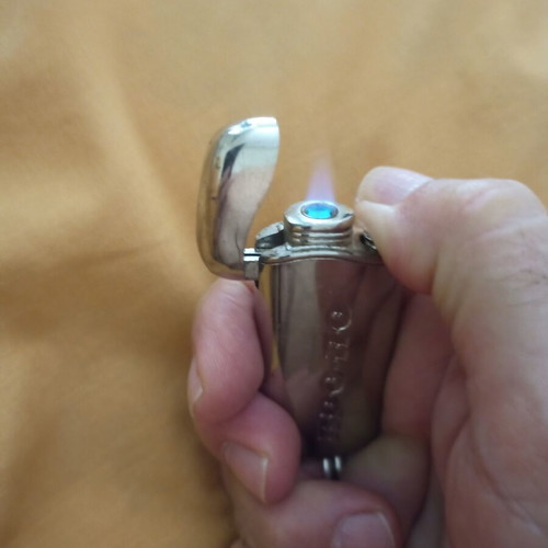Pro-Po collectible lighter like new