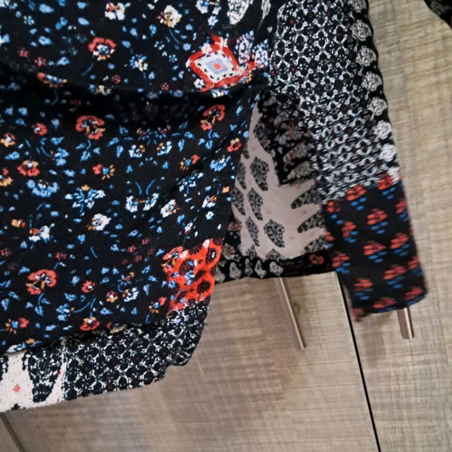 Boho cardigan Bershka NoS with pockets and side openings like new
